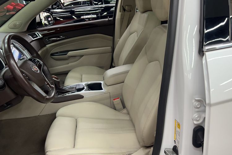 Used Cadillac SRX 2014 3.0L Elite Model
