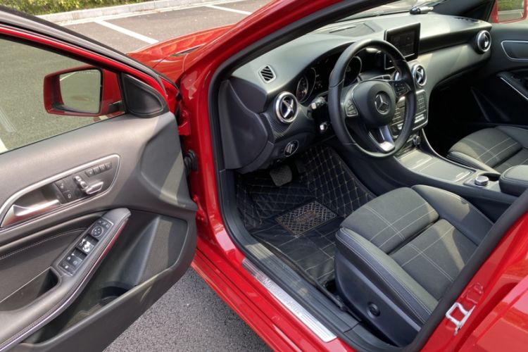 Used Mercedes-Benz A-Class 2016 A 200 Fashion Model