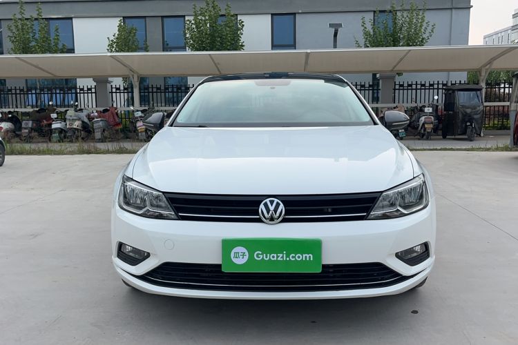 Used Volkswagen Lamando 2015 280TSI DSG Comfort Edition Exterior 1