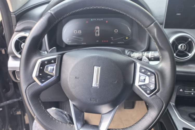 Used Wey VV5 2021 1.5T Two-Wheel Drive Smart Pioneer