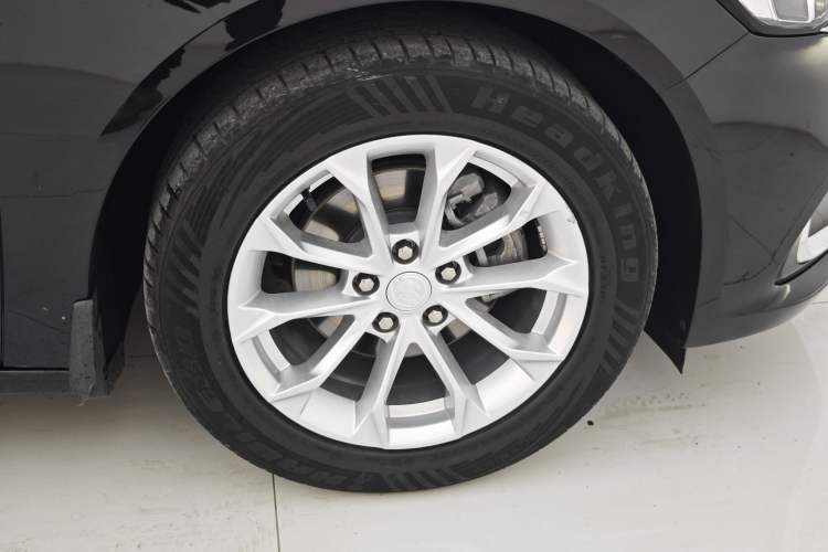 Used Buick LaCrosse 2021 552T Luxury Version
