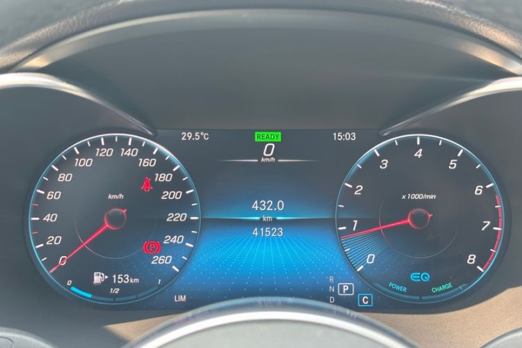 Used Mercedes-Benz C-Class 2021 C 260 L Sport Edition Star Collection Odometer Close Up