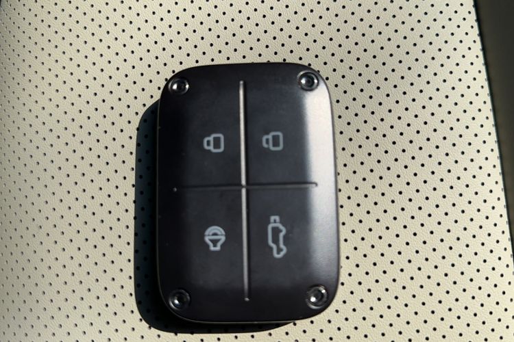 Used iCAR V23 2025 550 Two-Wheel Drive Intelligent Driving Version Interior 1