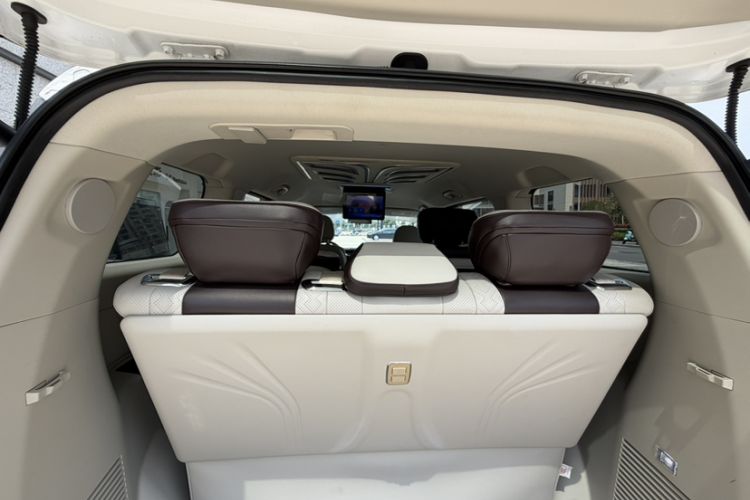 Used CHANGAN OSHAN Cosmos 2022 1.5T Automatic Business Model Exterior 11