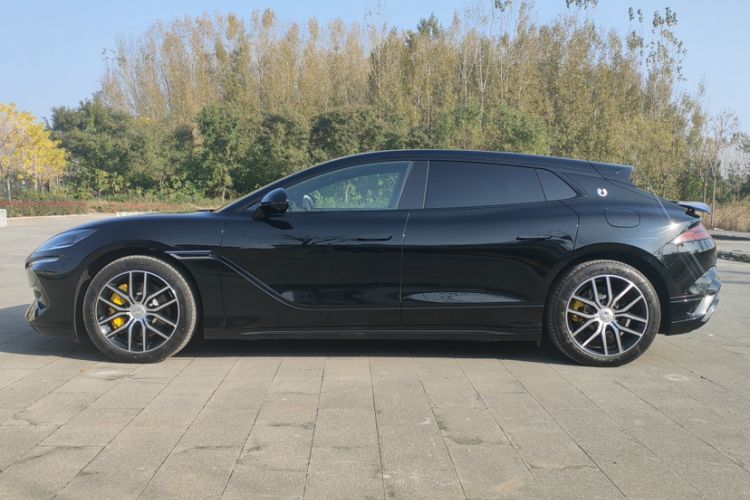 Used Denza Z9GT 2024 1100 Four-Wheel Drive Max Edition
