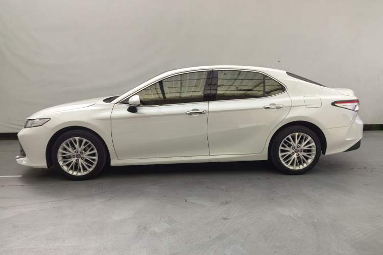 Used Toyota Camry 2019 Revised Version 2.5G Luxury Edition Exterior 12