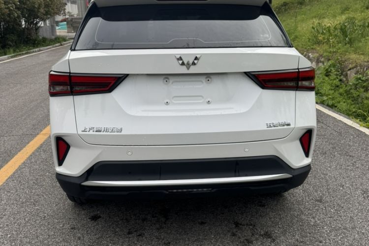 Used Wuling Alvez 2022 1.5L Manual Free-Style Model