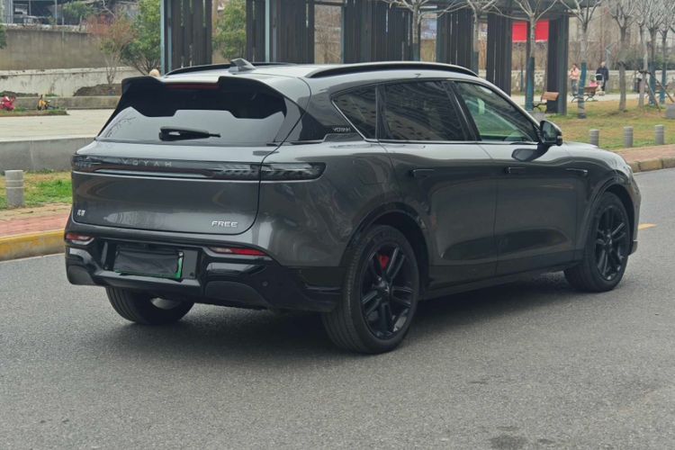 Used VOYAH FREE 2025 318 318 km Rear-Drive Touring Edition Exterior 6