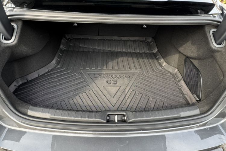 Used Lynk & Co 03 2023 2.0TD DCT H-Power Halo
