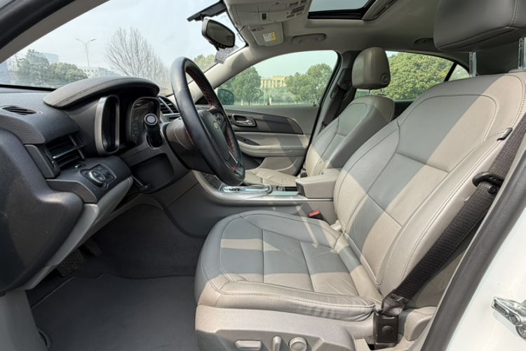 Used Chevrolet Malibu 2014 2.0L Automatic Luxury Edition
