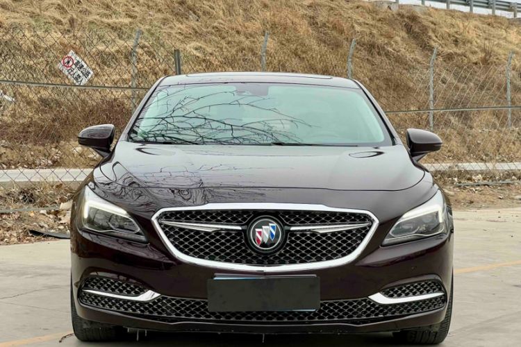 Used Buick LaCrosse 2018 28T Avenir
