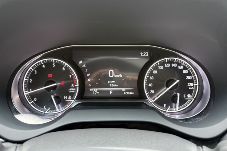 Used Toyota Venza 2022 2.0L CVT Two-Wheel Drive Prestige Edition Odometer Close Up