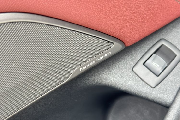 Used BMW 5 Series 2023 530Li Luxury Edition M Sport Package Interior 9