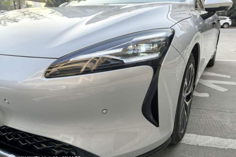 Used Baojun Enjoy 2025 All-Electric 600km Luxury Edition
