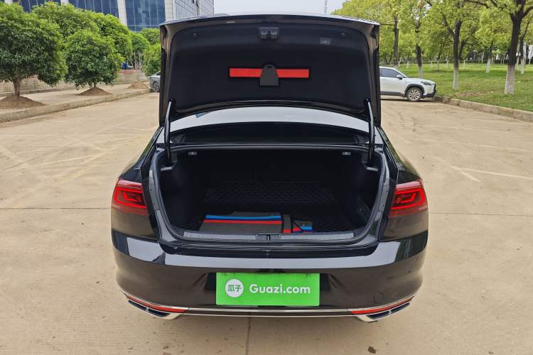 Used Volkswagen Magotan 2023 2 Million Units Commemorative Edition 330TSI DSG Luxury Version