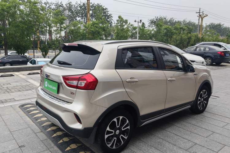 Used Geely Auto Vision X3 2017 1.5L Manual Elite Model
