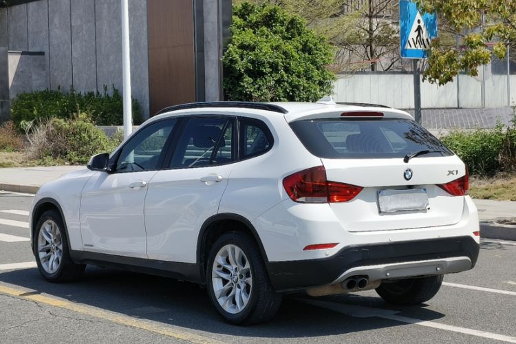 Used BMW X1 2014 sDrive18i Leading Model
