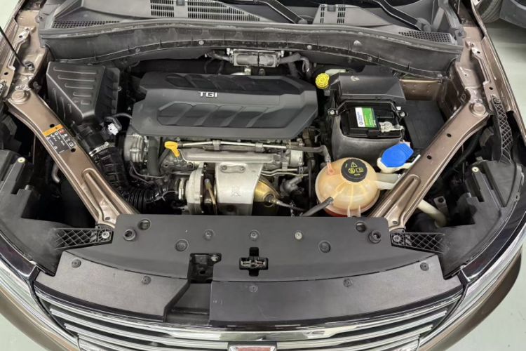 Used Roewe RX5 2016 30T Two-Wheel Drive Automatic Internet Smart Edition