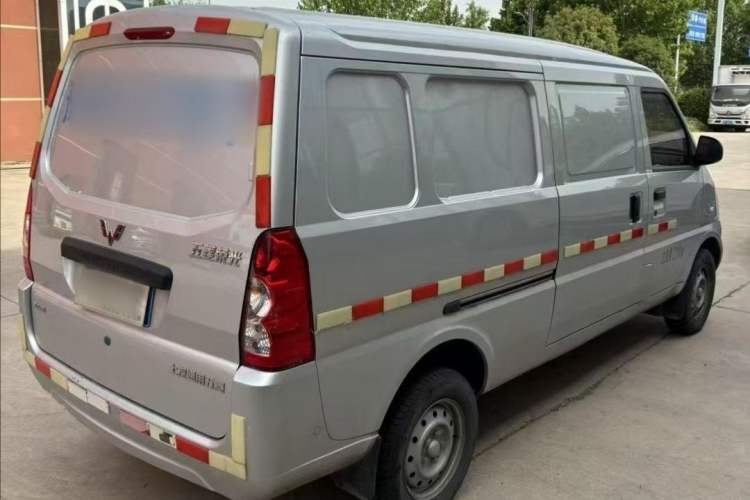 Used Wuling Rongguang 2021 1.5L Extended Basic Enclosed-Window Vehicle 2 Seats L3C
