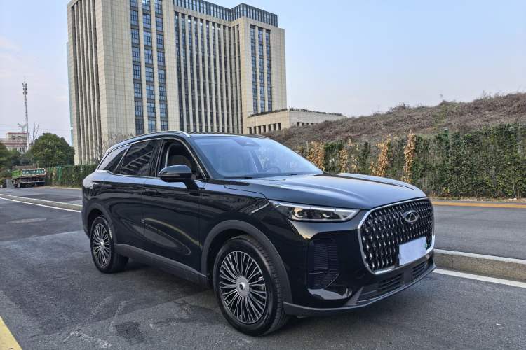 Used Chery Tiggo 8 L 2024 2.0T Two-Wheel Drive Luxury Edition 5 Seats