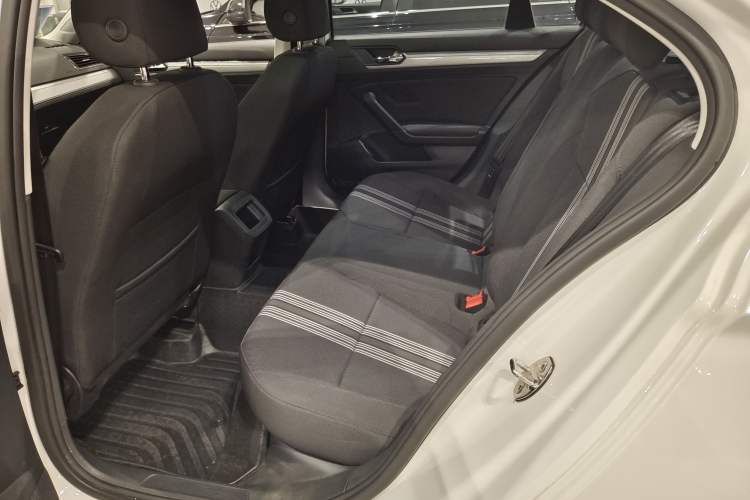 Used Volkswagen Lamando 2017 230TSI DSG Fashion Edition