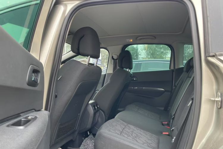 Used Peugeot 3008 2011 1.6T Fashion Edition Interior 3