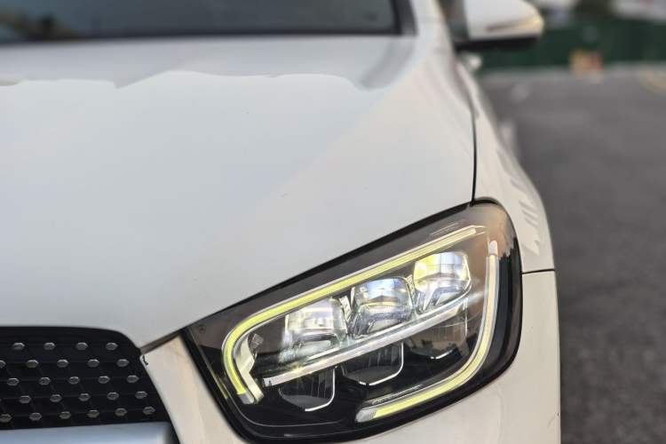 Used Mercedes-Benz GLC 2020 GLC 300 L 4MATIC Dynamic Edition Exterior 6