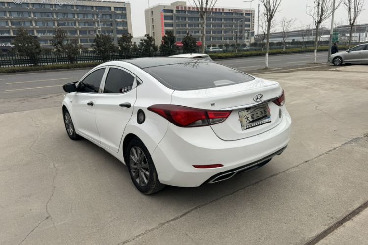 Used Hyundai Elantra (5th Generation / Langdong) 2016 1.6L Automatic Smart Version Exterior 4