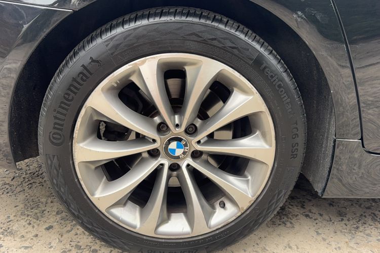 Used BMW 5 Series 2017 528Li Leading Model