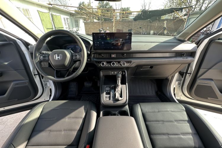 Used Honda CR-V 2026 Model—Global 30-Year Glory Edition 240TURBO Two-Wheel-Drive Smart Leading Version