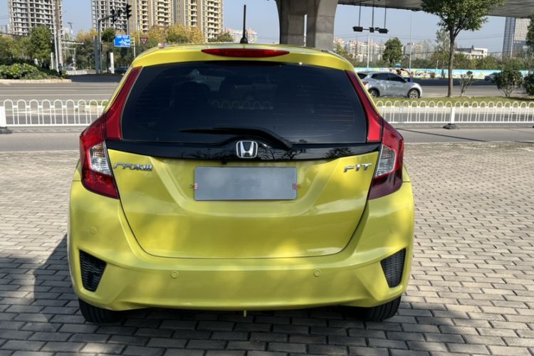 Used Honda Fit 2016 1.5L LXS CVT Comfort Sunroof Version