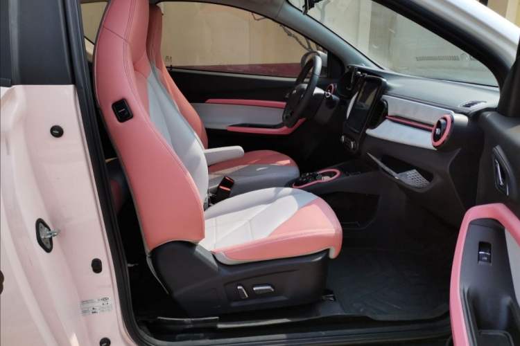 Used Chery New Energy Little Ant 2022 Restyled Version Sweet Pink Edition Half-Sugar Version 28.8 kWh 30 kW 301 km