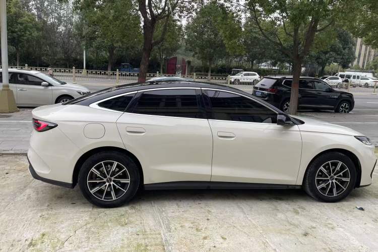 Used BYD Seal 06 New Energy 2024 DM-i 120KM Prestige Model
