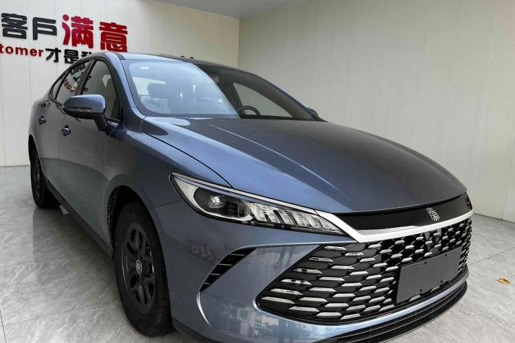 Used BYD Qin PLUS 2025 DM-i Smart Drive 55KM Beyond Model
