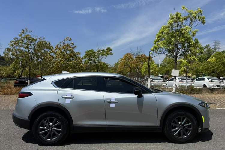 Used Mazda CX-4 2020 2.0L Automatic Two-Wheel Drive Blue Sky Dynamic Edition