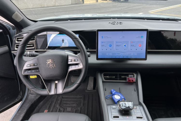 Used BYD Qin L 2024 DM-i 120KM Leading Model Interior 2