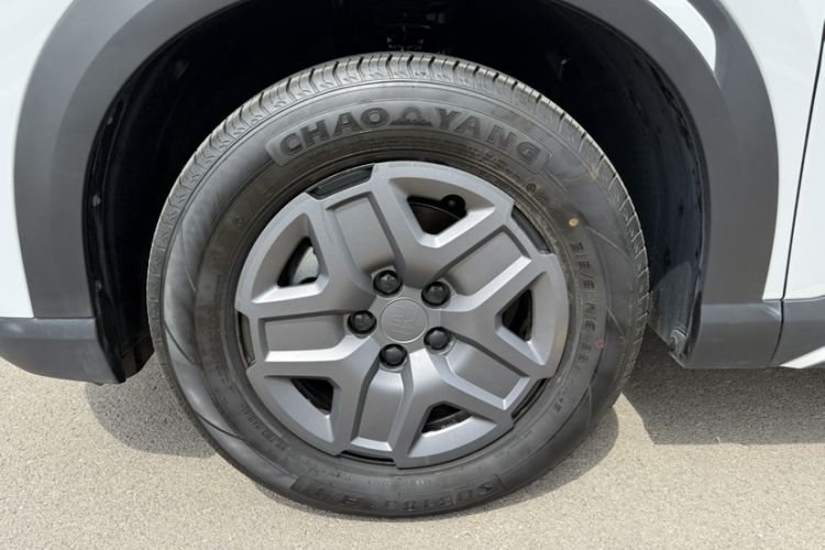 Used BYD Yuan UP 2024 401 km Active Version Exterior 8