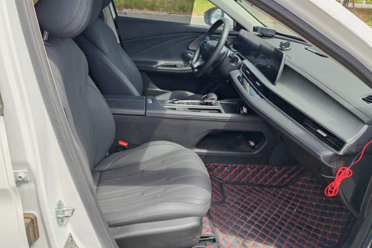 Used Chery Fengyun A8 2024 127 ZHU FENG Version