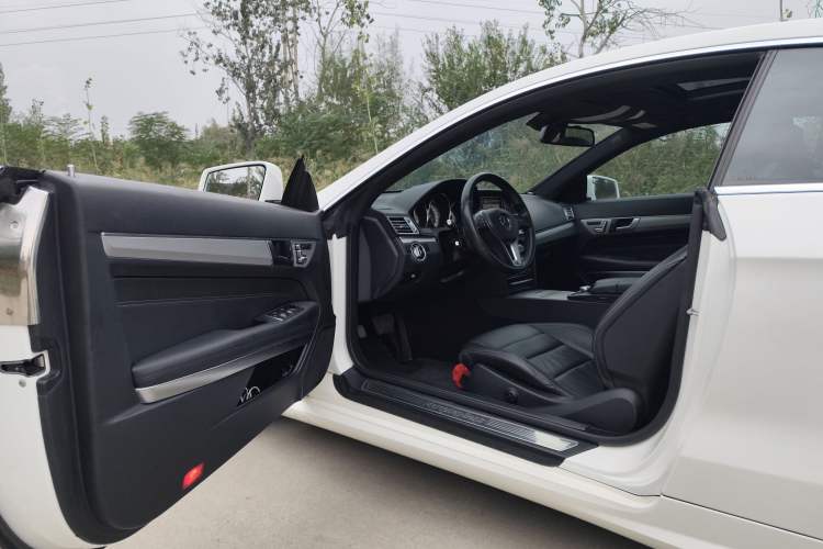 Used Mercedes-Benz E-Class (Import) 2014 E 260 Coupe