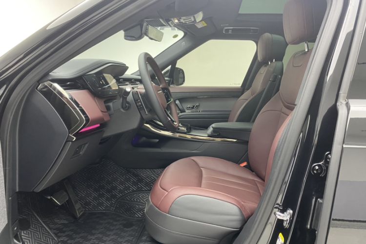 Used Land Rover Range Rover Sport 2025 400 PS Dynamic SE