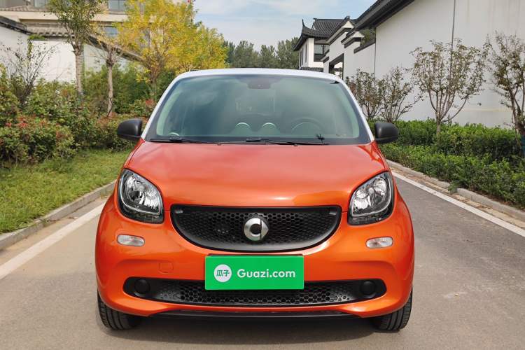 Used smart forfour 2018 1.0L 52 kW Dynamic Edition