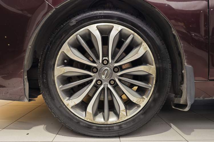 Used GAC Trumpchi GA6 2015 1.8T DCT Luxury Navigation Model Exterior 5