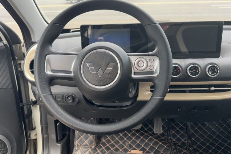 Used Wuling Bingo 2023 203km Light Edition