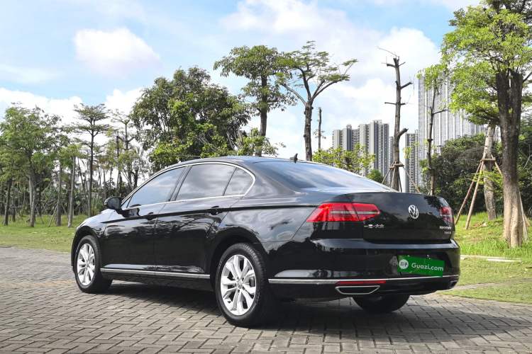 Used Volkswagen Magotan 2019 330TSI DSG Luxury Version China VI Standard
