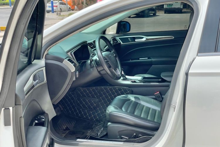 Used Ford Mondeo 2013 2.0L GTDi 200 Fashion Edition