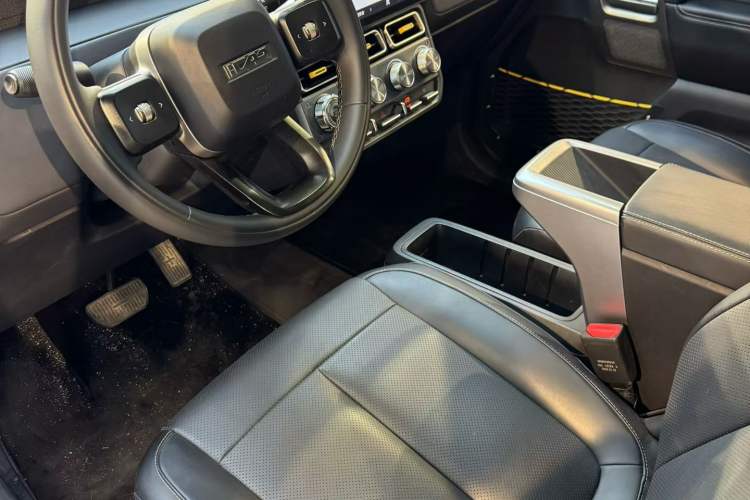 Used Hima AITO M5 2022 Extended-Range Four-Wheel Drive Performance Version
