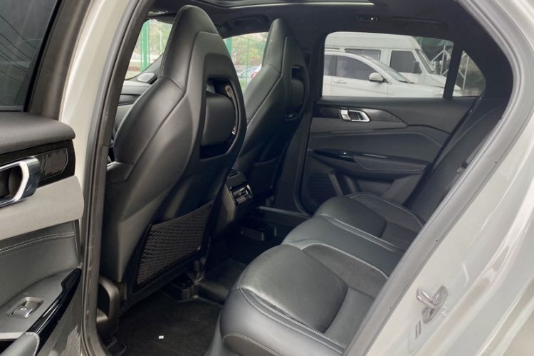 Used Lynk & Co 03 2022 1.5TD DCT JingPro Interior 4