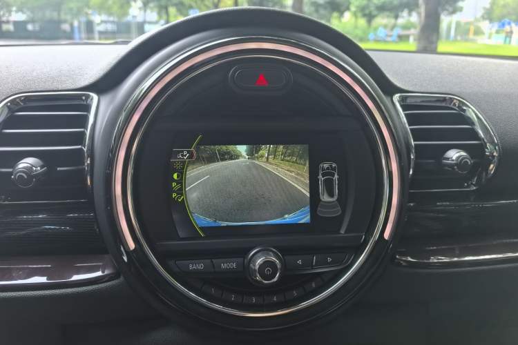 Used MINI Clubman 2016 Revised Version 1.5T COOPER Connoisseur Edition