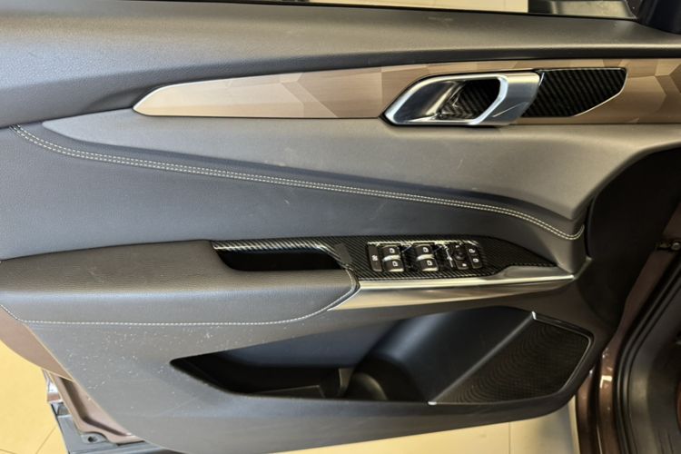 Used Lynk & Co 01 2017 2.0T Two-Wheel Drive Pro Edition