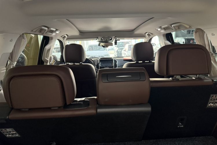 Used Haval H9 2020 2.0T Gasoline 4WD Premium Edition 5 Seats Interior 8